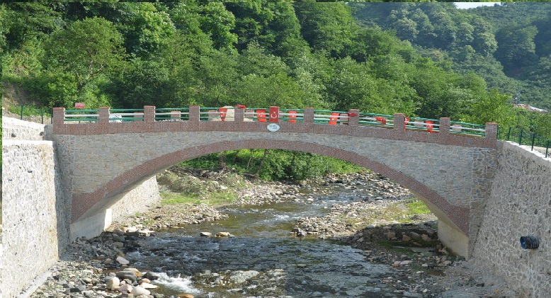 Şafaklı Köyü Kemer Köprüsü Yenilendi