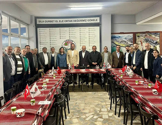 Başkan Hasbi Dede’de İstanbul'da Hemşehrileriyle Buluştu, Destek Mesajı Verdi