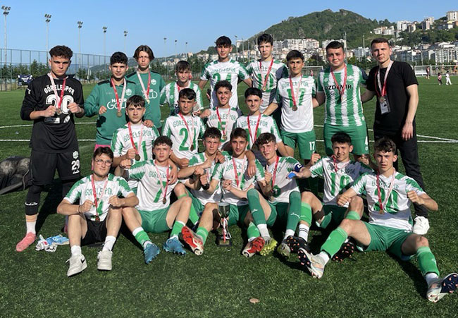 Görelespor U-17 takımı Bölge Şampiyonası’na Gidiyor