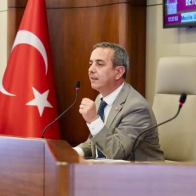 Hemşerimiz Av. Sefer Karaahmetoğlu Belediye Başkan Vekili seçildi.